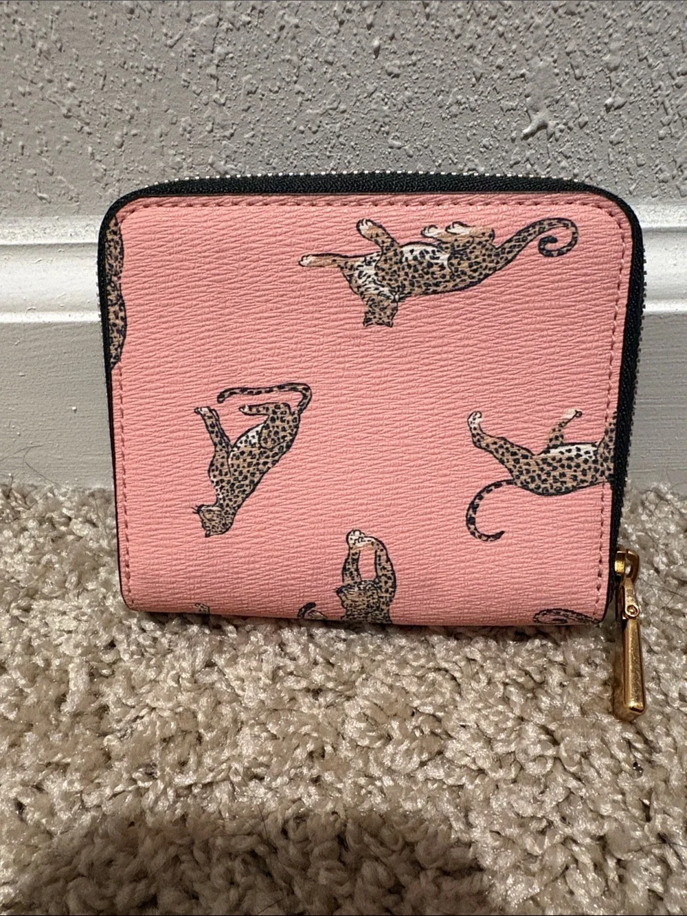 kate spade pink leopard-print zip wallet